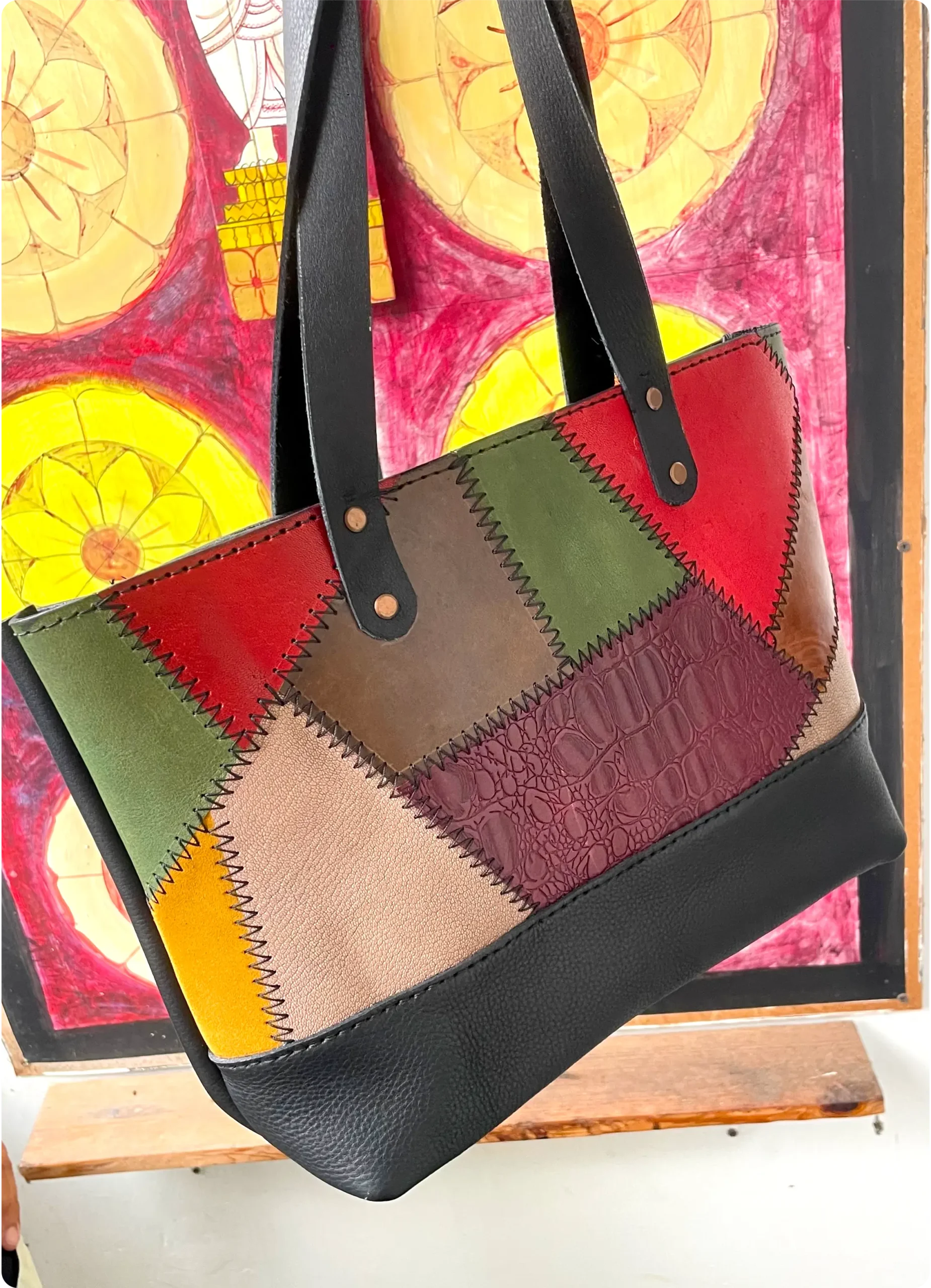 leather tote bag tile